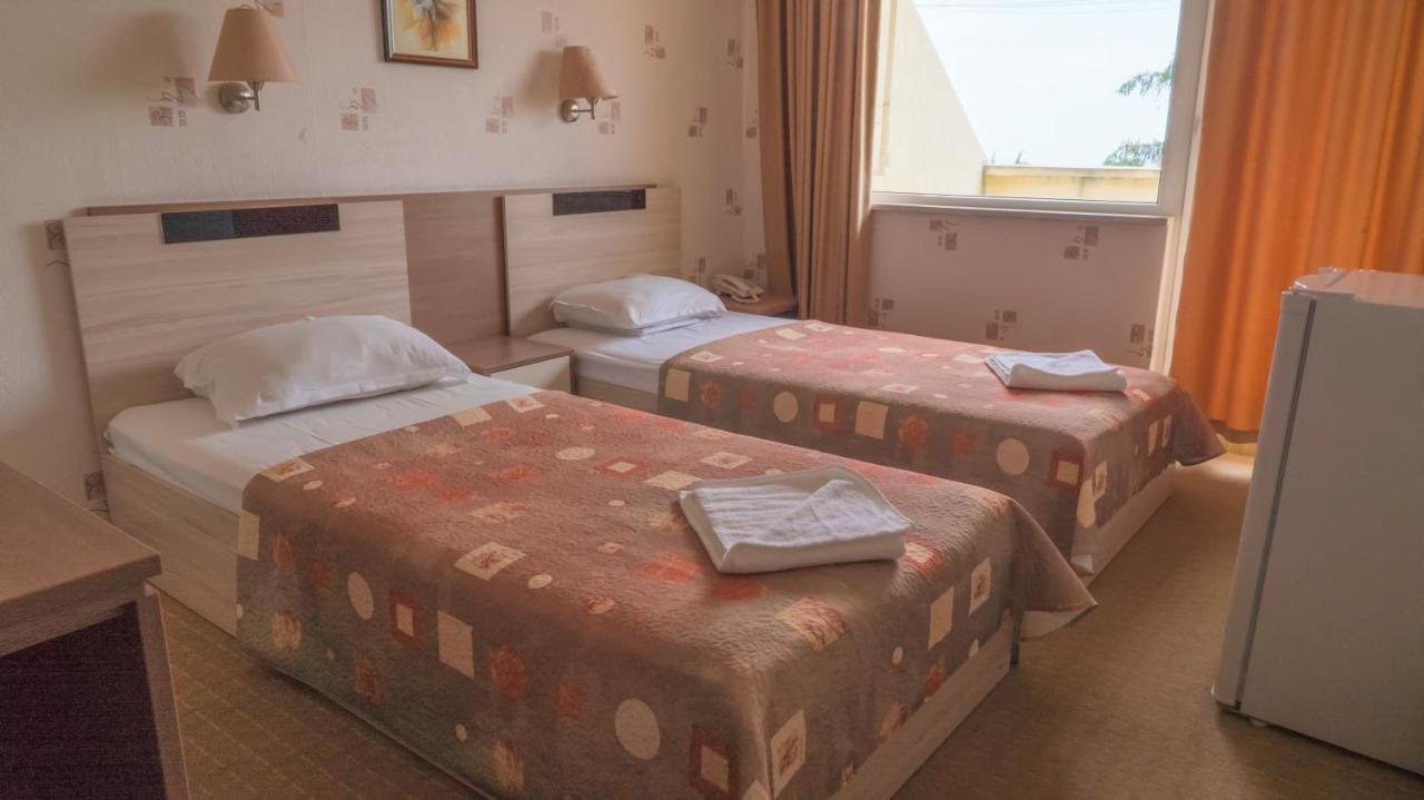 Park Hotel Persey Varna Exterior photo